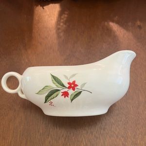 Ballerina Woodvine Gravy Boat